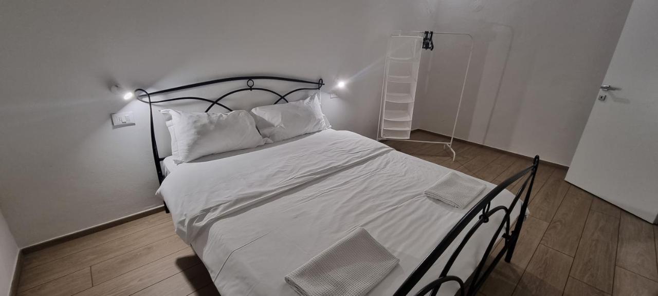 בולוניה Farolfi Apartments Galliera מראה חיצוני תמונה